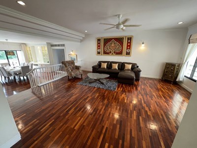3 bedroom apartment for rent at Sathorn Crest - Condominium - Thung Maha Mek - Sathorn