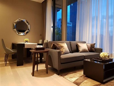 The Esse Asoke 2 bedroom condo for rent