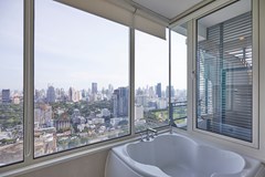 Q Langsuan-penthouse for sale-Bangkok-7905 (33)