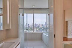 Q Langsuan-penthouse for sale-Bangkok-7905 (43)