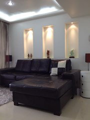 3 bedroom condo for rent at Somkid Gardens - Condominium - Lumphini - Chitlom