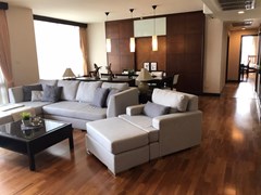 3 bedroom condo for rent at All Seasons Mansion - Condominium - Lumphini - Phloen Chit