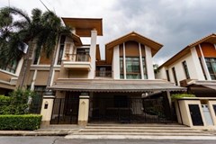 Baan Sansiri Sukhumvit 67 Four bedroom house for rent - House - Phra Khanong Nuea - Ekkamai
