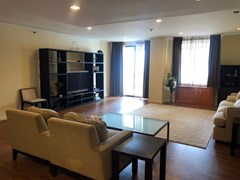 Las Colinas 2 bedroom property for sale and rent