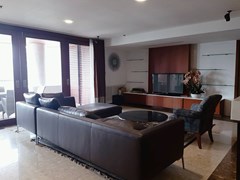 Kallista Mansion 3 bedroom condo for rent