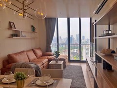 2 bedroom condo for sale and rent at Park 24