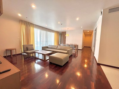 2 bedroom apartment for rent at 31 Residence 
