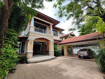 4 bedroom house for rent in Ekkamai - House - Khlong Tan Nuea - Ekkamai