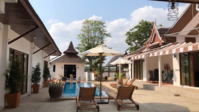 Pool Villa 7 bedrooms for sale in Jomtien - House - Bang Saray - Jomtien