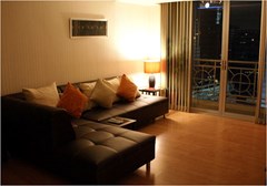 Asoke Place 1 bedroom condo for rent