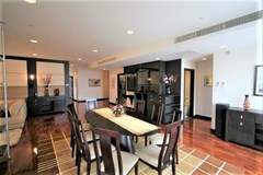 3 bedroom condo for sale at Wilshire